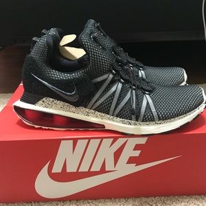 Nike Shoes - Nike shox gravity Nike Shoes - Nike shox gravity